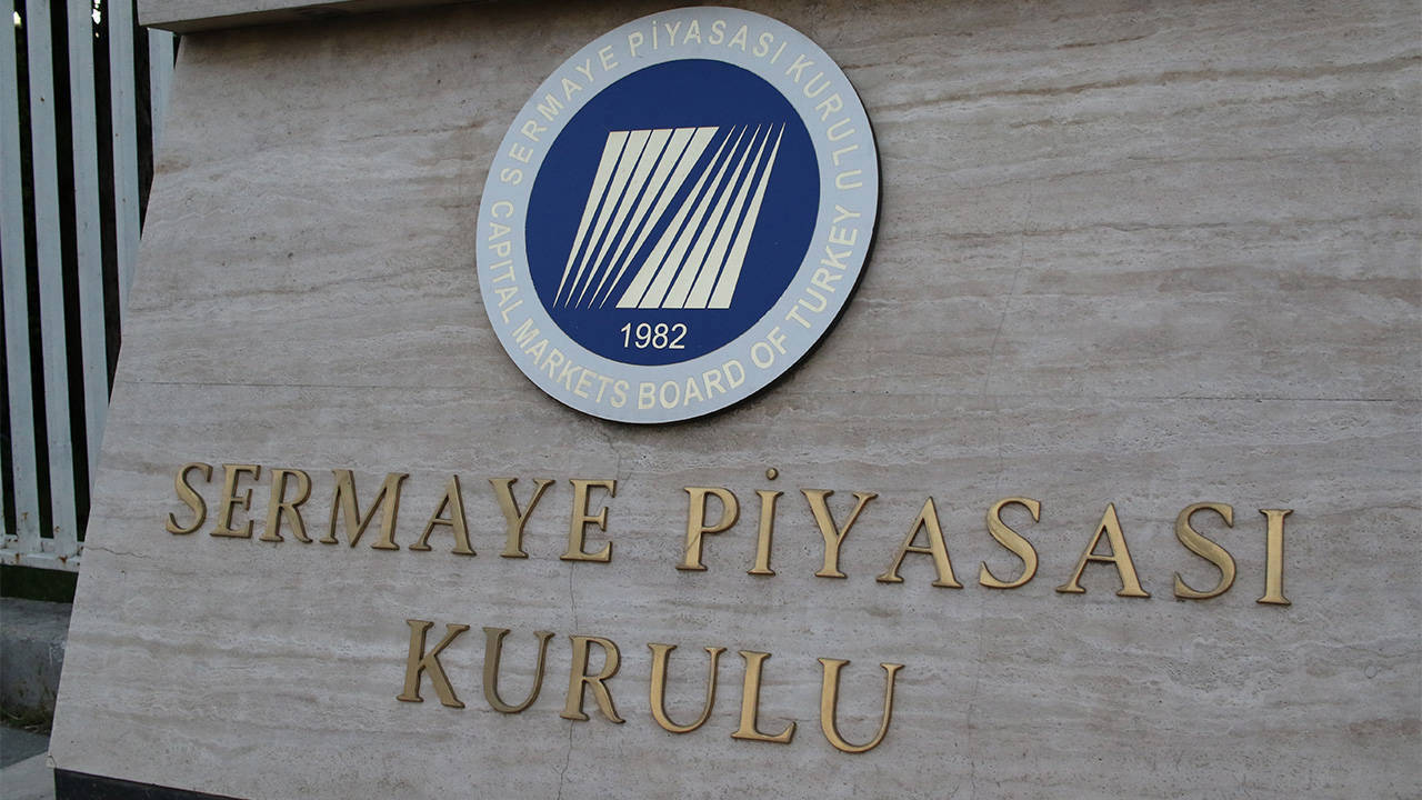 Sosyal medya paylaşımları incelemeye takıldı: SPK'den milyonluk ceza