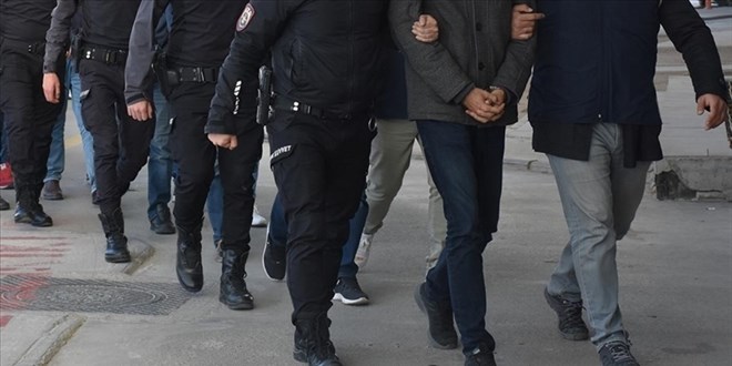 6 ilde zehir tacirlerine operasyon: 221 gözaltı