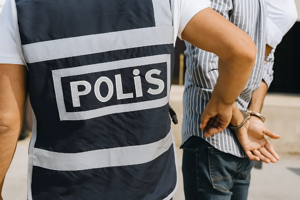 Rüşvet Operasyonu: 6 Gözaltı