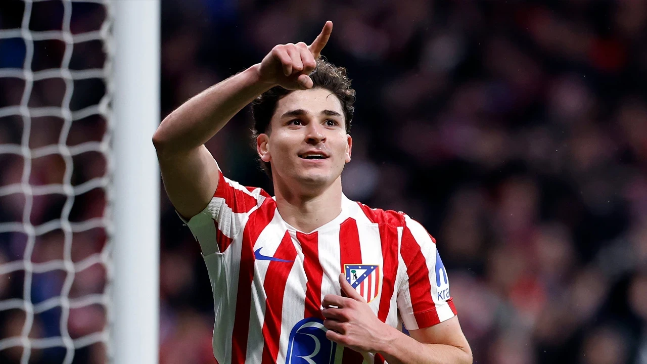Real Madrid Julian Alvarez için 150 milyon Euro'luk teklifi duyurdu