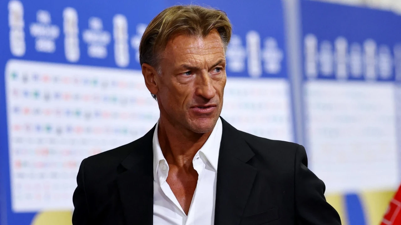 Tunus'tan ayrılan Herve Renard, Cezayir yolunda