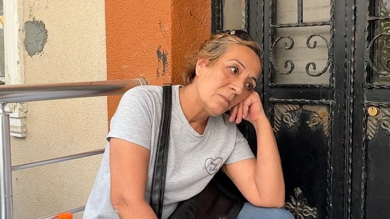 Avcılar'da akılalmaz olay! 14 saat boyunca apartmanın önünden ayrılmadı: Nedenini öğrenen şoke oldu!