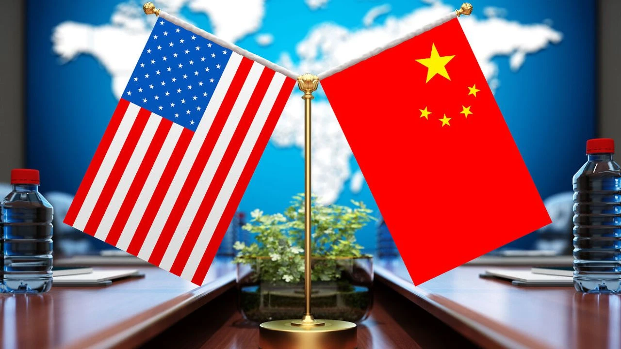 Çin’den ABD’nin Hong Kong kararına destek