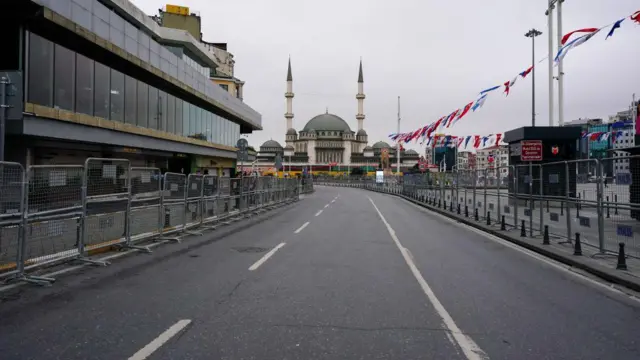 1 Mayıs: İstanbul'da Taksim kapalı, kutlamalar Kadıköy ve Kartal'da