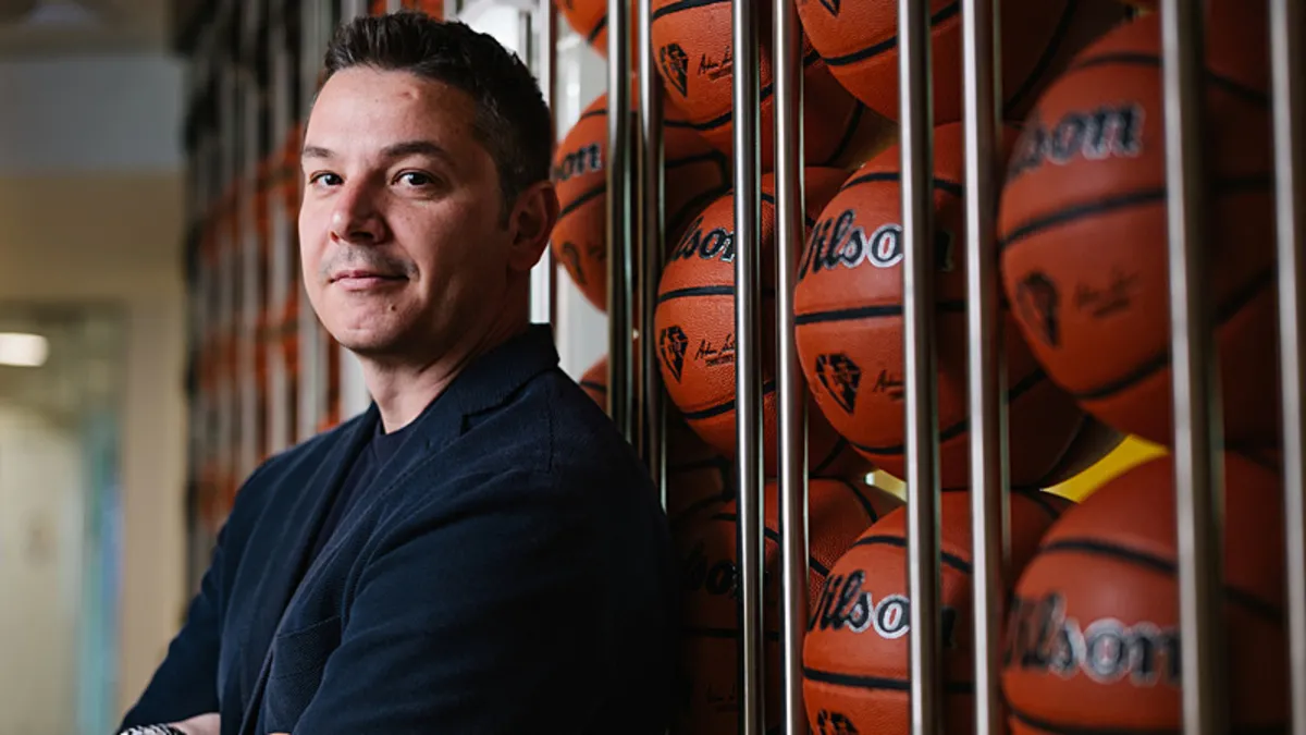 NBA Avrupa Direktörü Aivazoglou'na göre İstanbul'un NBA Avrupa projesinde yeri önemli!