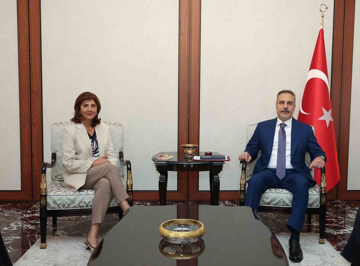 Bakan Fidan, BM Genel Sekreteri’nin Kıbrıs Konusunda Şahsi Temsilcisi Cuellar’ı kabul etti