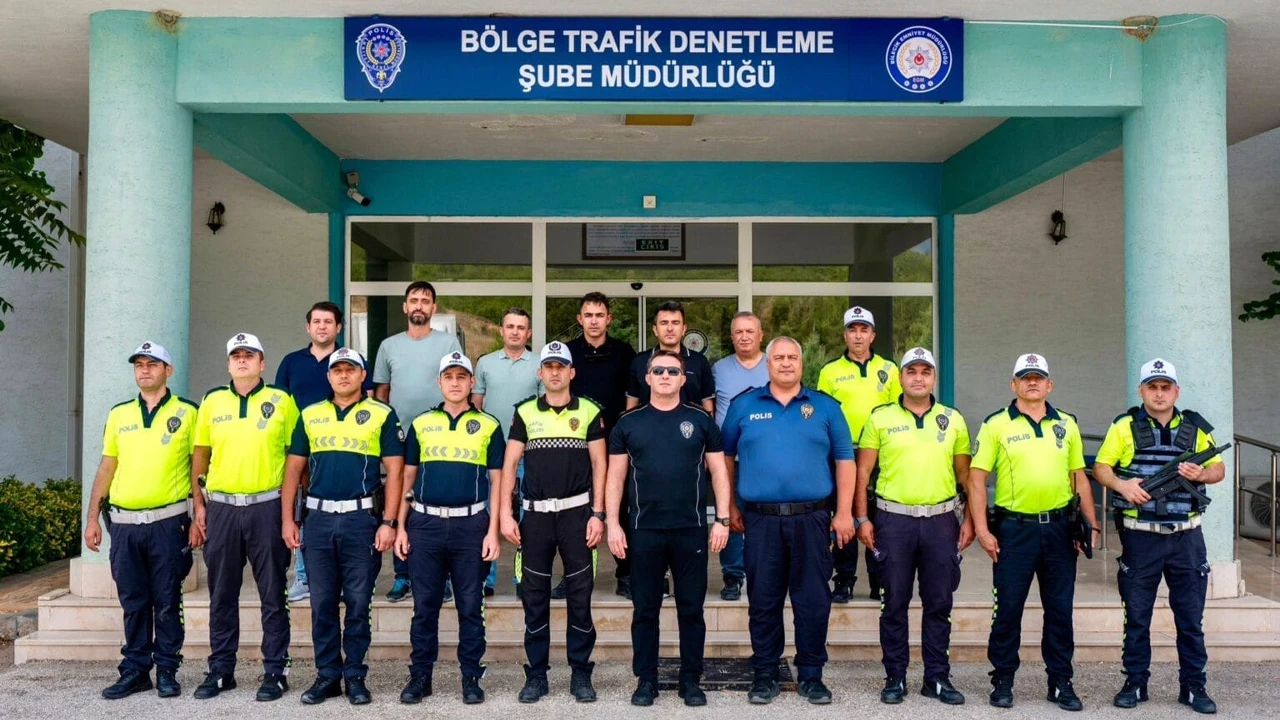İl Emniyet Müdürü Çağlar’dan Bölge Trafik Denetleme Şube Müdürlüğü’ne ziyaret