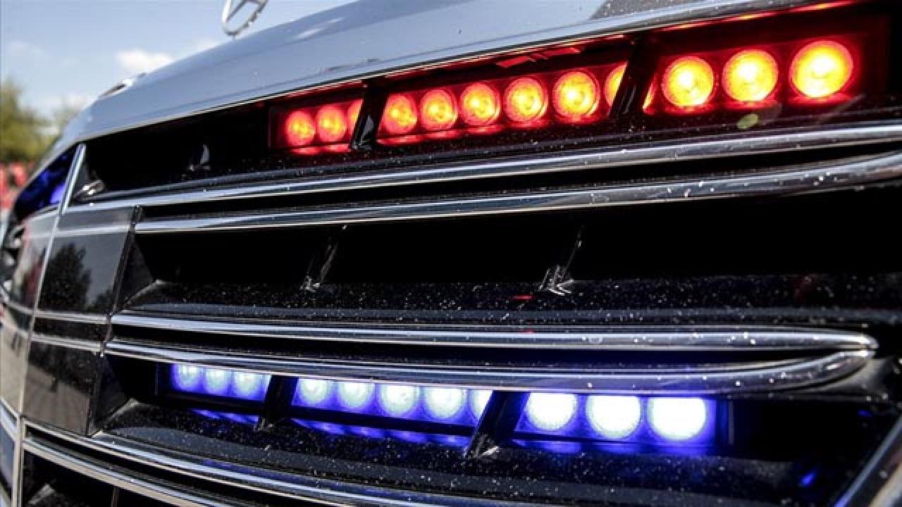 Çakarlı otomobilin sürücüsüne ceza yağdı: 786 bin TL ceza