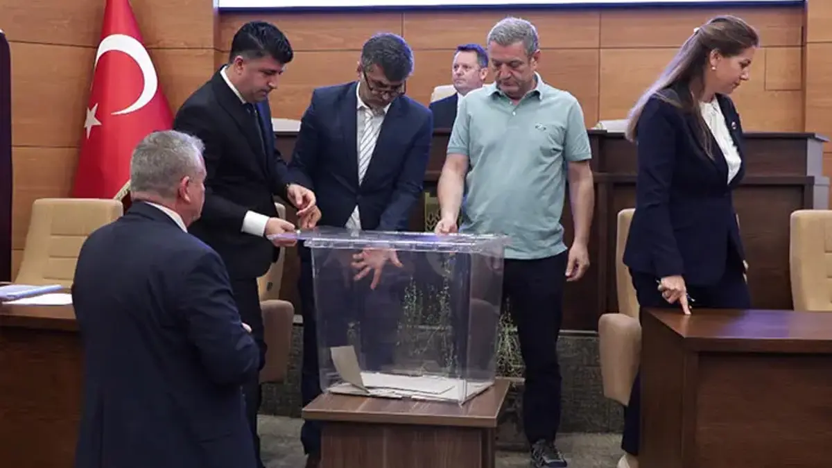 Silivri Belediyesi Başkanvekilliğine Yalçın Ekici seçildi