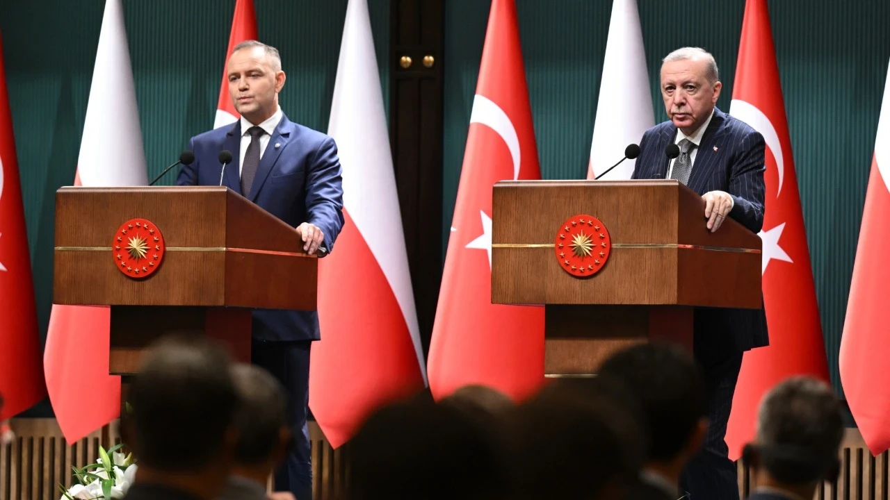 Erdoğan: NATO Zirvesi’nde Avrupa sütununun güçlendirilmesi ortak önceliğimiz