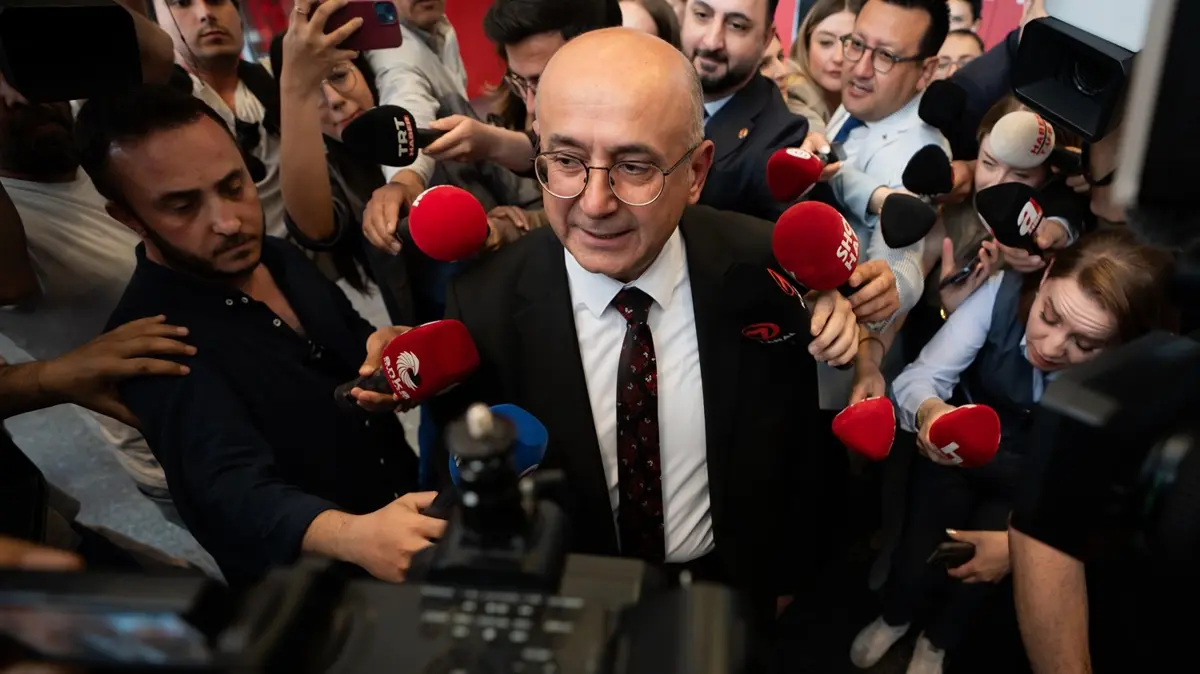 Özel'in ekibinden 28 istifa! CHP PM toplantısı başladı