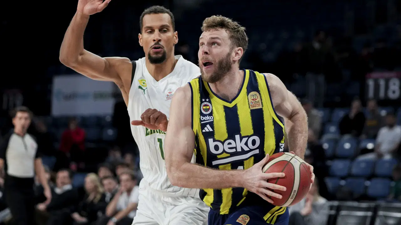 Fenerbahçe Erkek Basketbol Takımı, Nicolo Melli'nin sözleşmesini 2 yıl uzattı