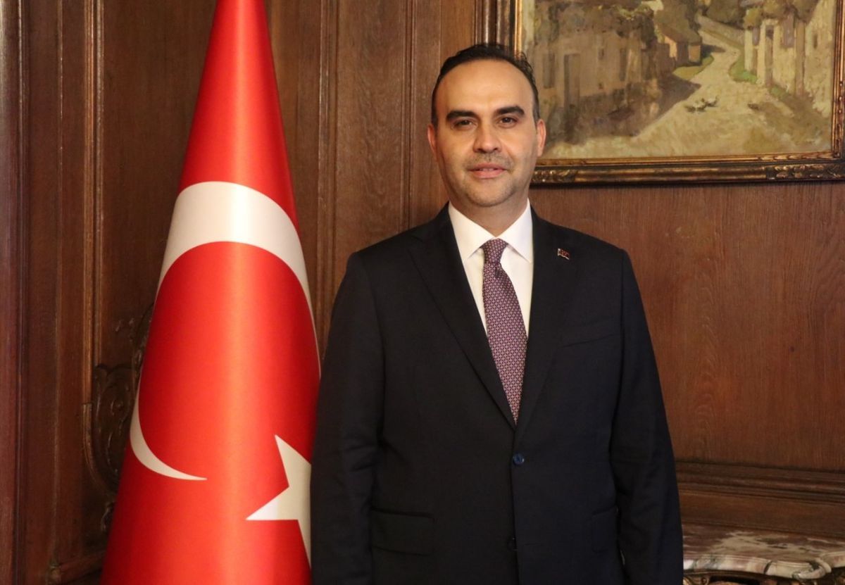 İlk 'HIT-30 Yüksek Teknoloji Yatırım Programı Resepsiyonu' Paris'te düzenlendi