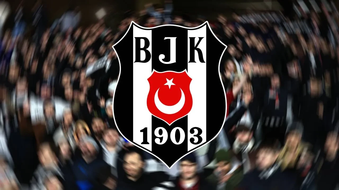 Beşiktaş 2 ayrılığı duyurdu! Siyah-beyazlılarda yıldız isimler veda etti