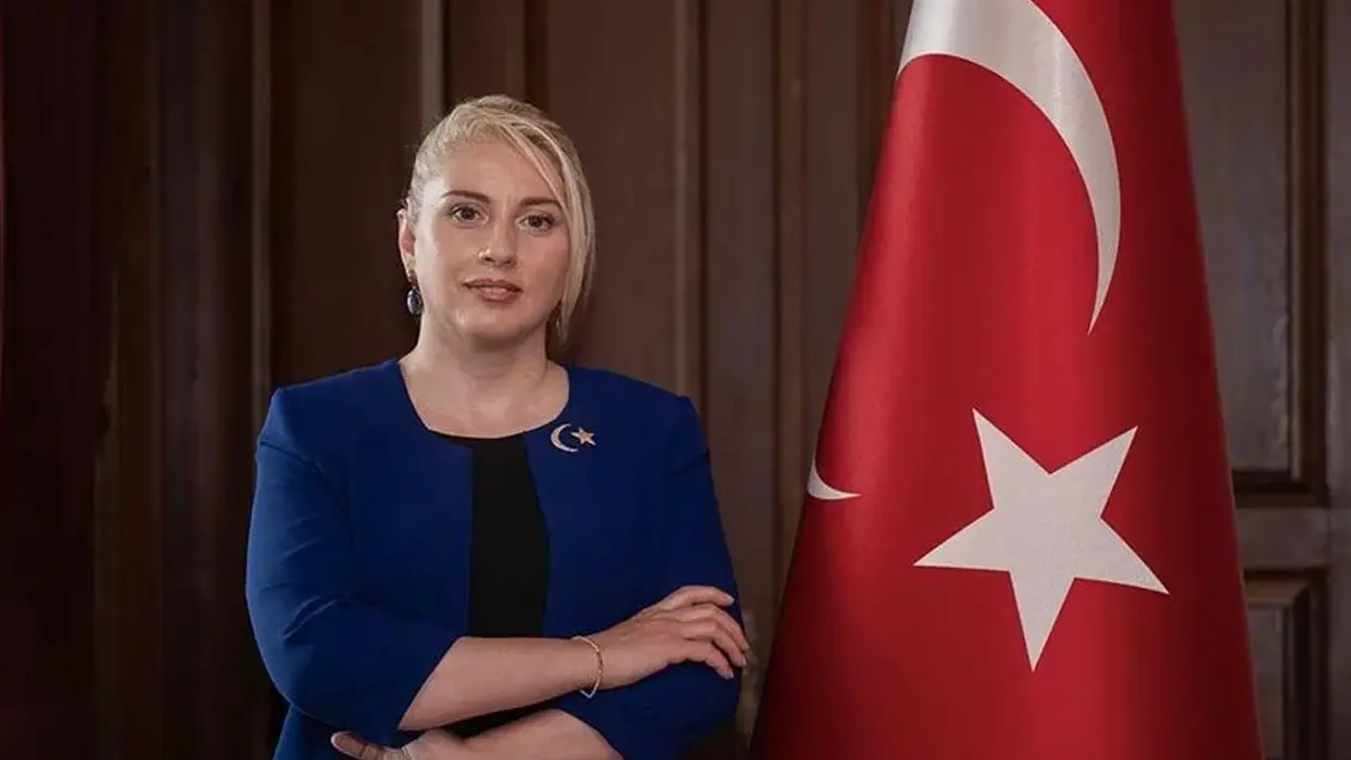 Şehit kızı ve eşi Gürs'ten gençlere 15 Temmuz çağrısı: Yüzyıllarca unutulmayacak