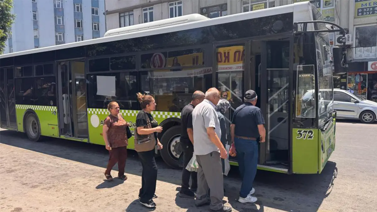 Ulaşımda 'güvenlik ve klima' rezaleti! CHP'li yönetim ücreti artırdı, hizmeti bıraktı