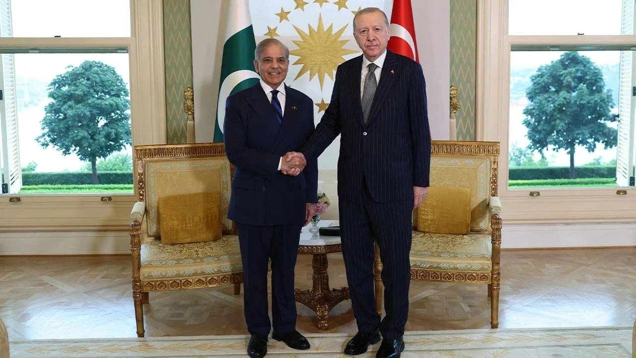 Cumhurbaşkanı Erdoğan, Pakistan Başbakanı Şerif ile görüştü