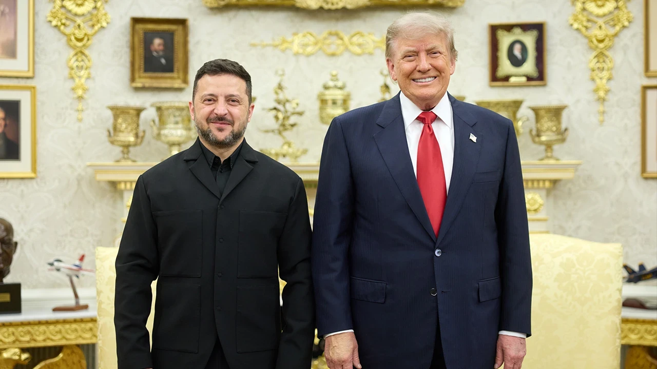 Trump ile Zelenski Beyaz Saray'da bir araya geldi