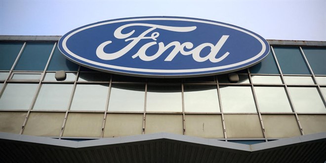 Ford yapay zekaya güvenip işten çıkardığı çalışanları geri aldı