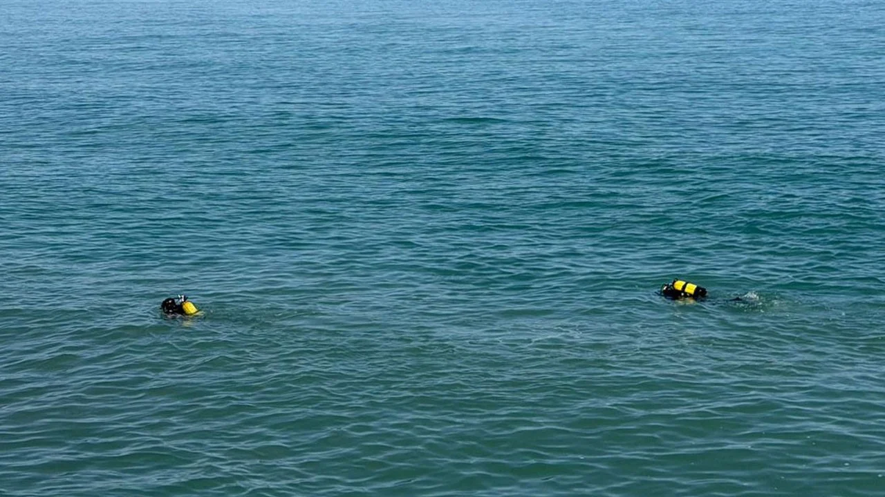 Aynı aileden 3 kişi akıntıya kapıldı! Alman turist can simidiyle yardıma koştu