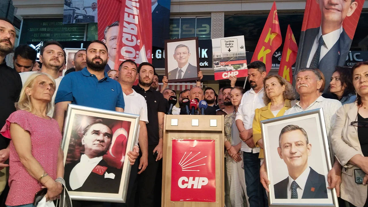 CHP Ankara İl Başkan Vekili Işık'ın mutlak butlan yönetimi tarafından görevden alınması protesto edildi