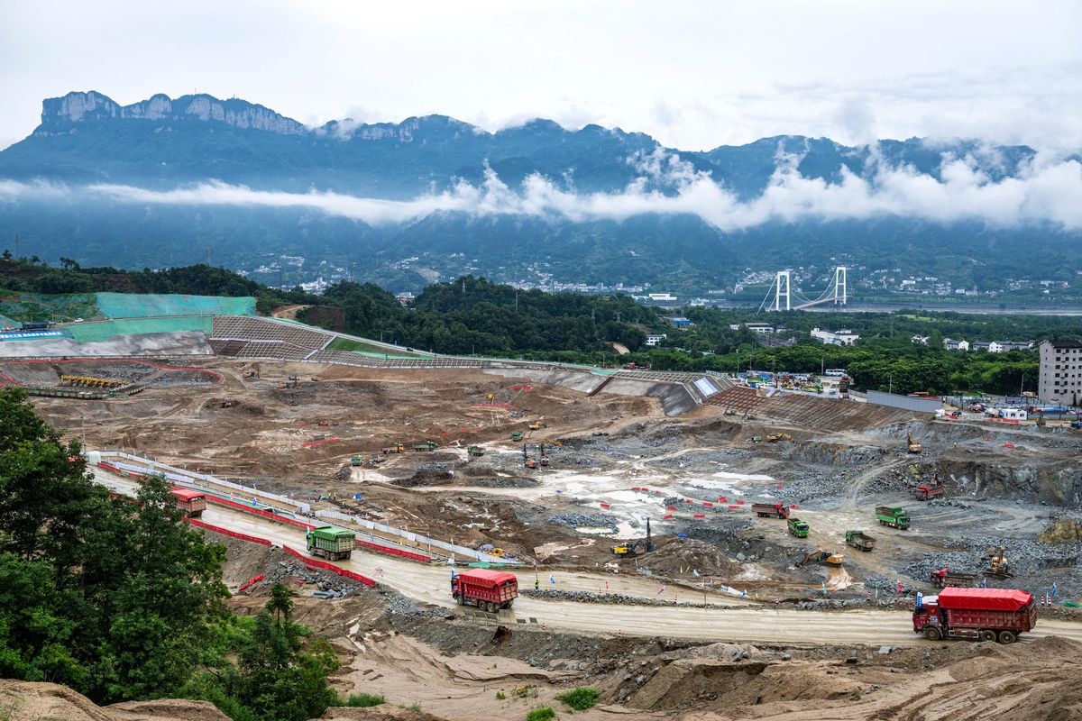 Çin, Yangtze Nehri'nde Dünyanın En Büyük Kanal Havuzunu İçeren Mega Projeye Start Verdi