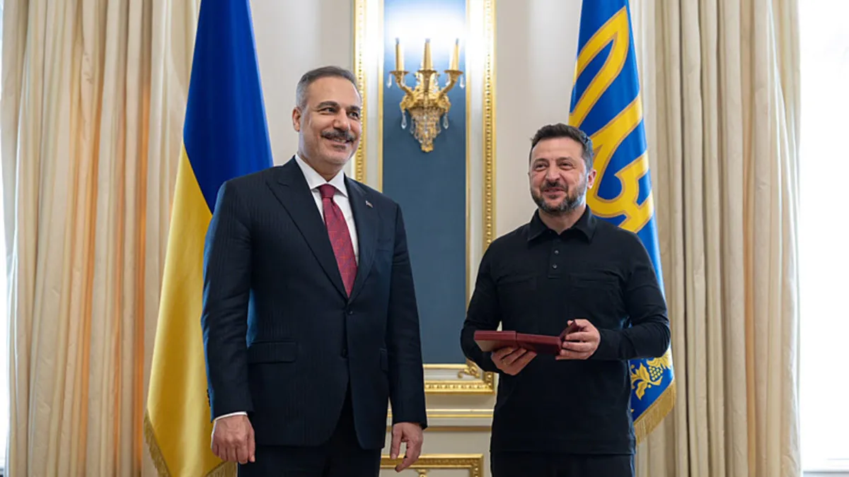 Zelenskiy’den Bakan Fidan ve Türkiye’ye teşekkür!