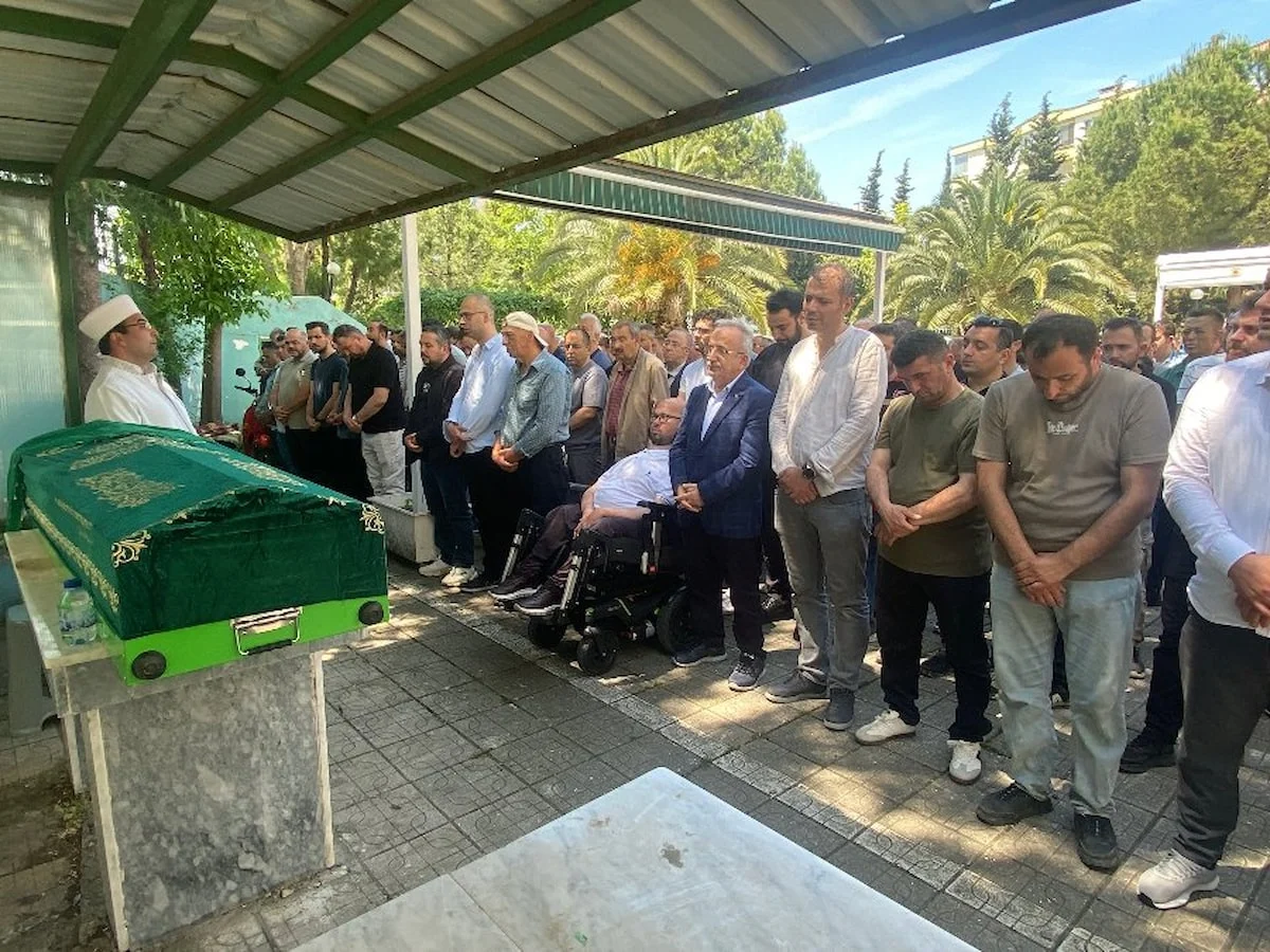 Samsun’da 5’inci kattan düşen 1,5 yaşındaki Ebrar'a acı veda