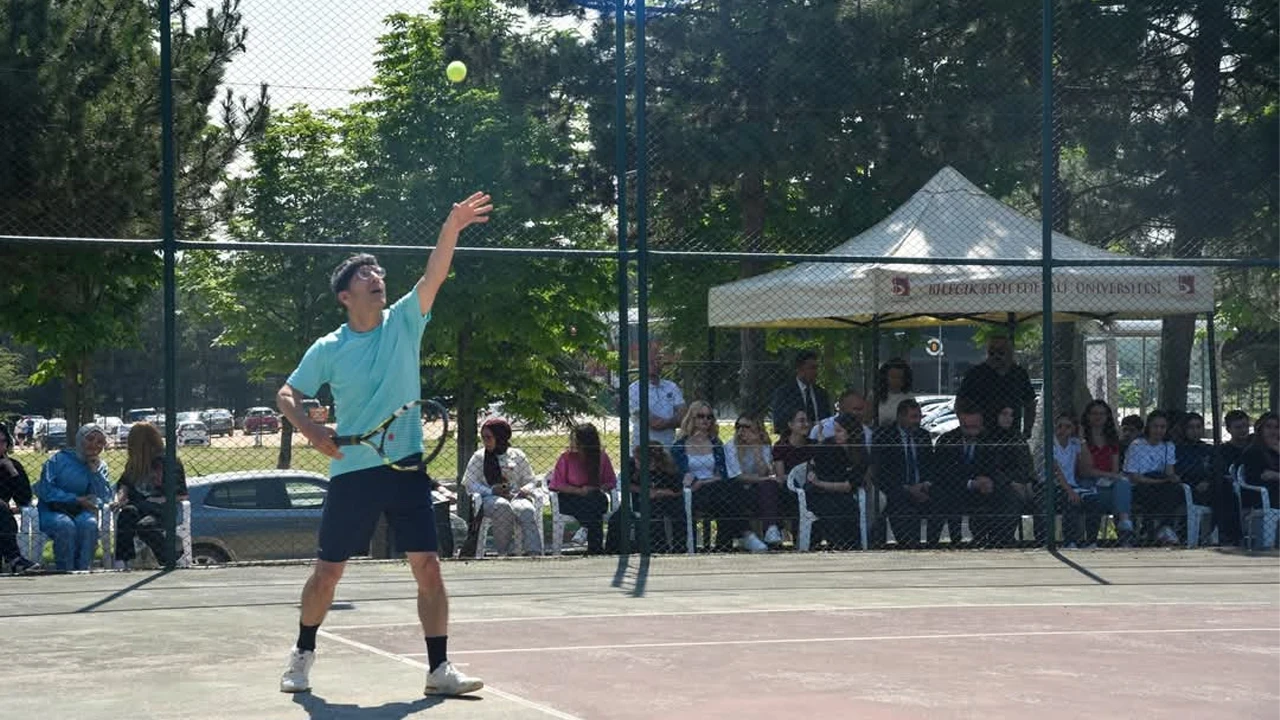 BŞEÜ'de Bahar Spor Müsabakaları kapsamında Tenis Turnuvası gerçekleştirildi