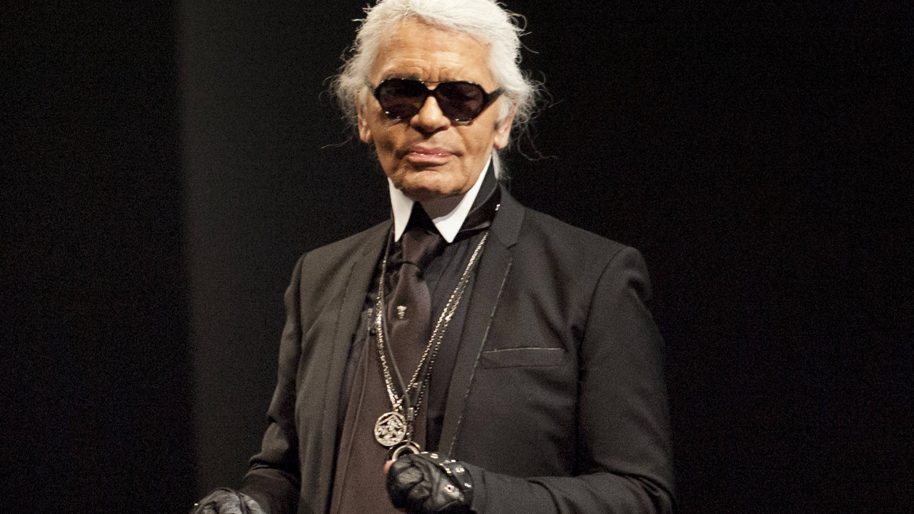 Karl Lagerfeld'in kayıp hazinesi ortaya çıktı: 1000 eskizi açık artırmaya çıkıyor