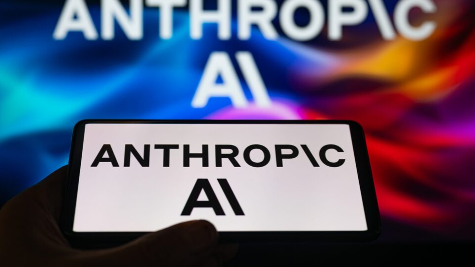 Anthropic uyardı: Yapay zeka kendi kendini geliştirebilir