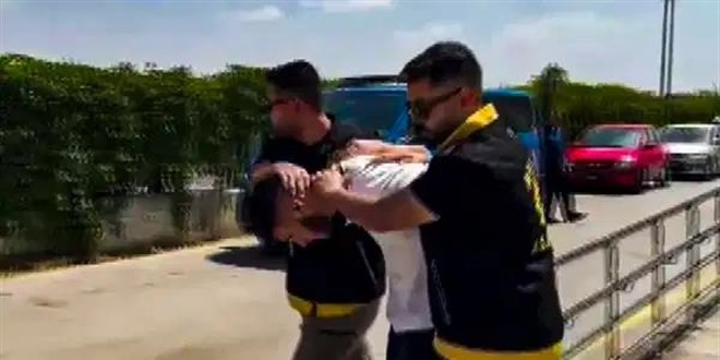 Çarşaf giyip kurşun yağdırdı! 18 yaşındaki şüpheli tutuklandı