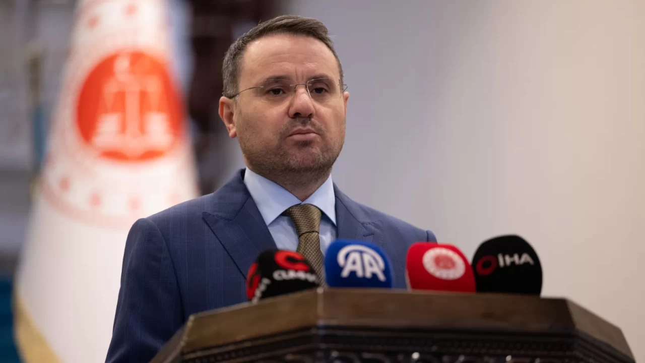 Bakan Gürlek'ten Netanyahu'ya sert tepki: 'Hadsiz sözleri yok hükmündedir'