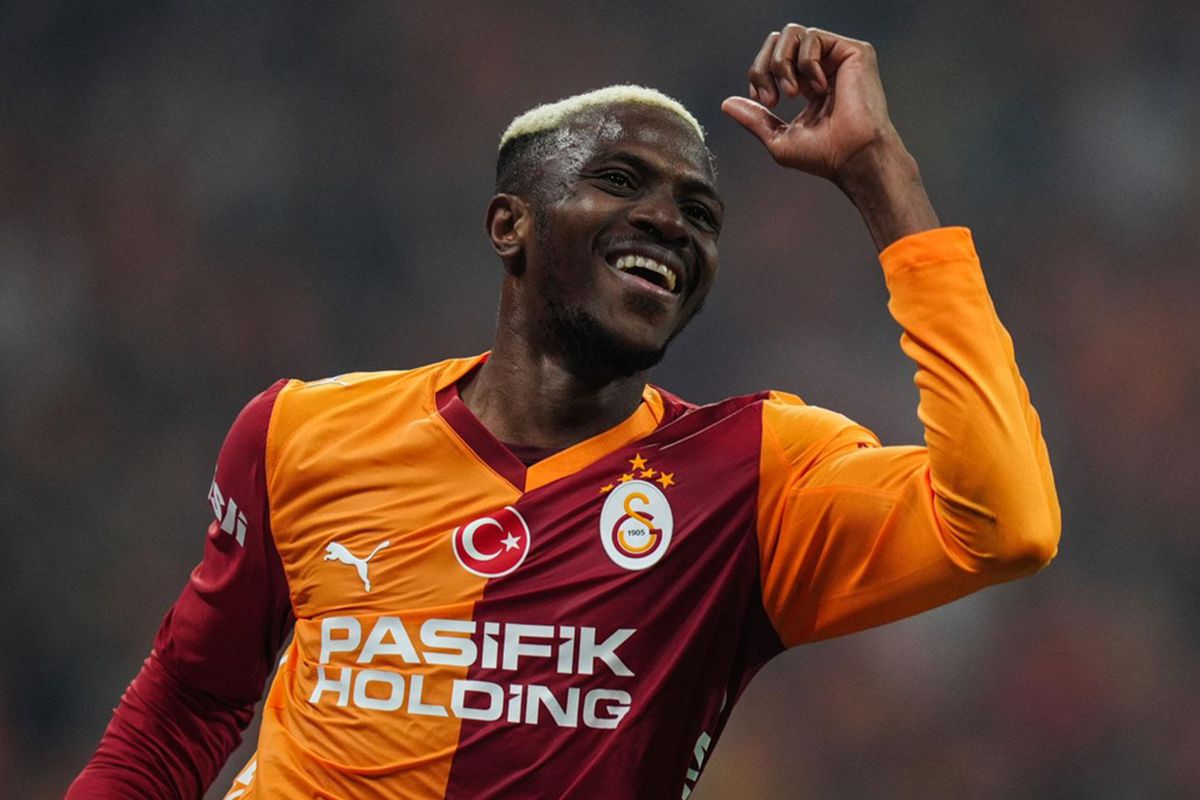 İngiliz devleri, Osimhen transferinde geri adım attı