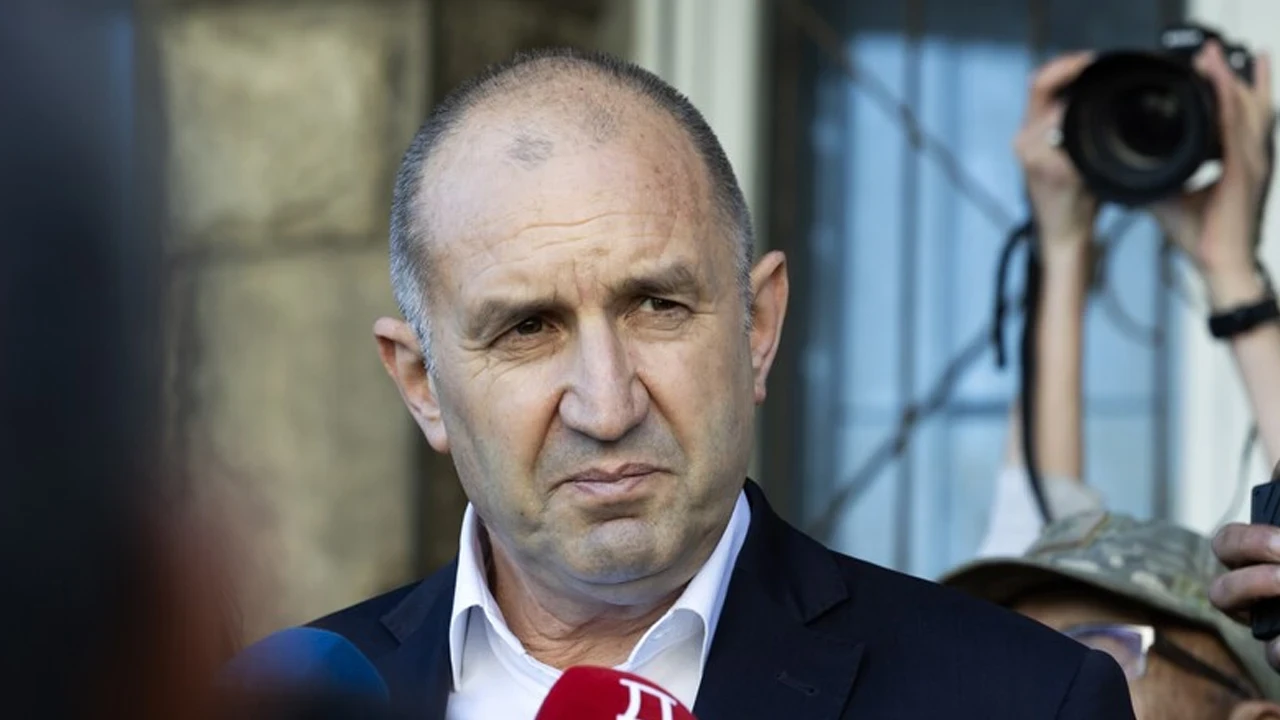 Bulgaristan Başbakanı Radev'den Washington’a çağrı: ABD askeri uçakları askeri üslere taşınmalı