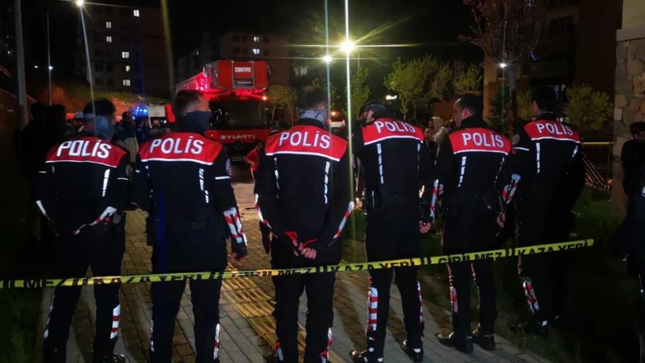 Erzurum'da apartman yangını: Diyaliz hastası kadın hayatını kaybetti