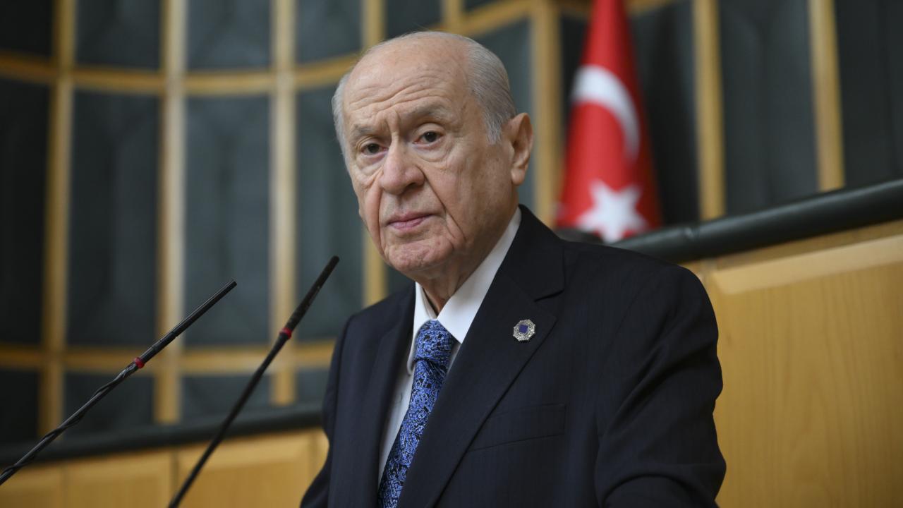 Bahçeli'den Kadir İnanır için başsağlığı mesajı
