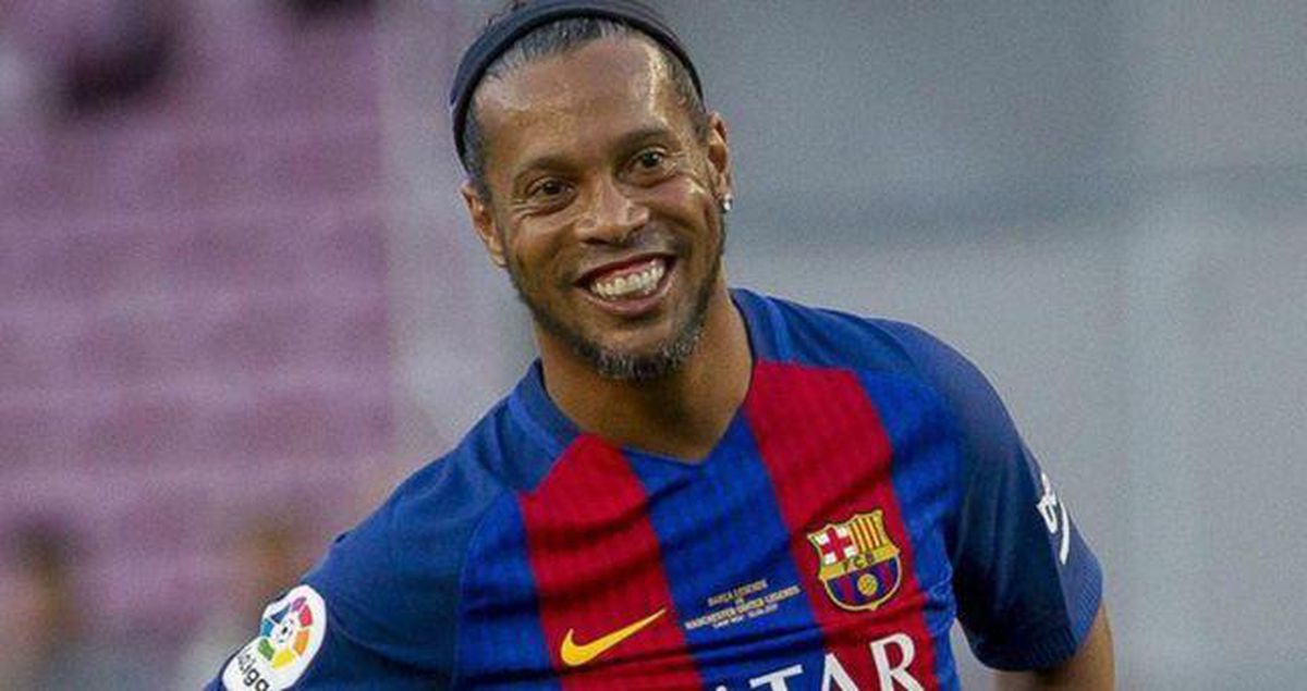 Ronaldinho hangi takımla anlaştı? Ronaldinho futbola geri mi dönüyor?