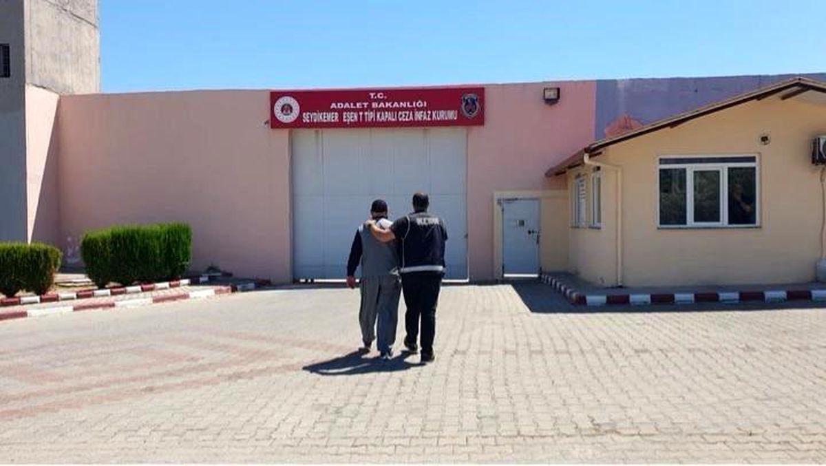Fethiye'de ruhsatsız silah operasyonu