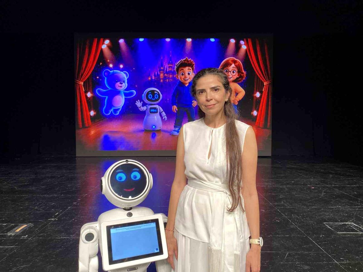 Türkiye'nin ilk çocuk robot tiyatrosu ekimde sahnelerde