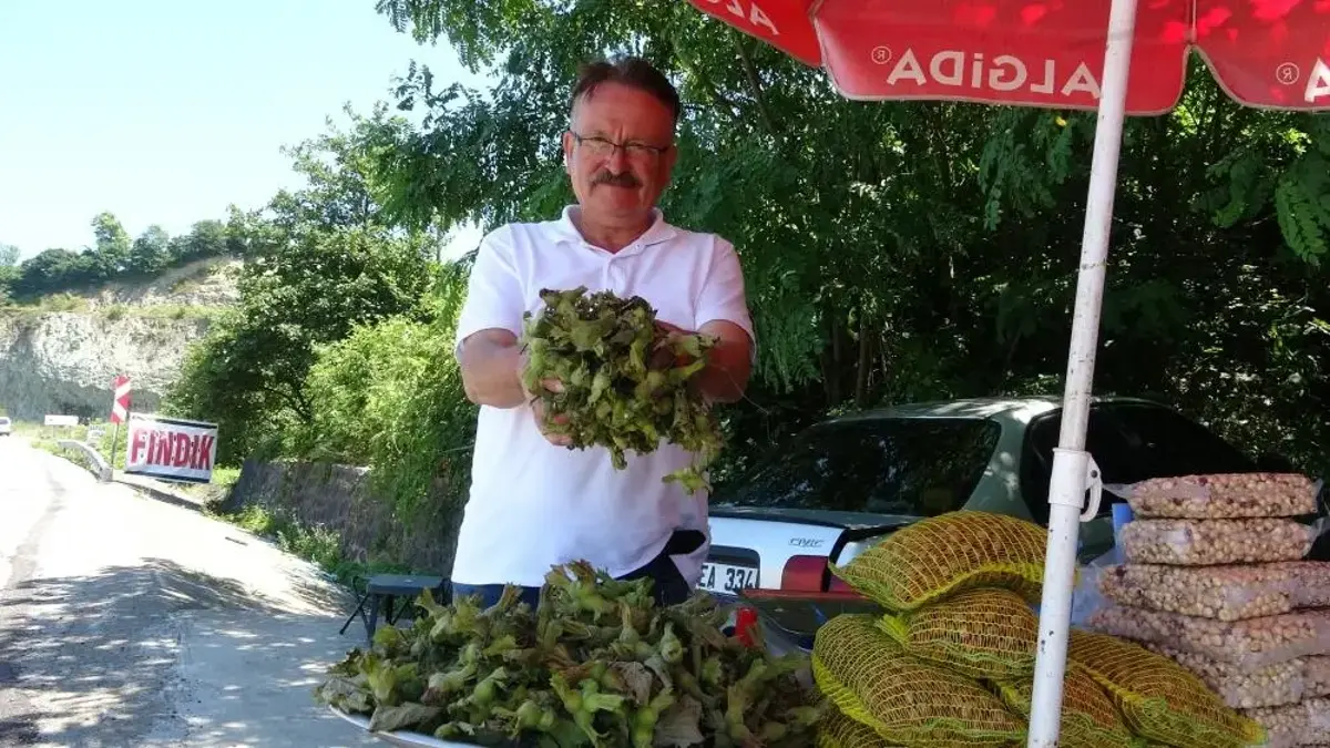 Yeni sezonun ilk ürünleri tezgahlarda! Geçen yıl 150 TL'den satılıyordu, bu sene kilosu 200 TL'ye yükseldi