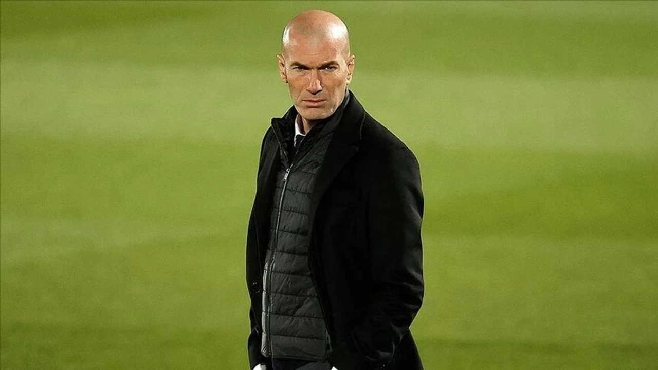 Fransa'da Zinedine Zidane dönemi: İlk maçında rakip Türkiye!