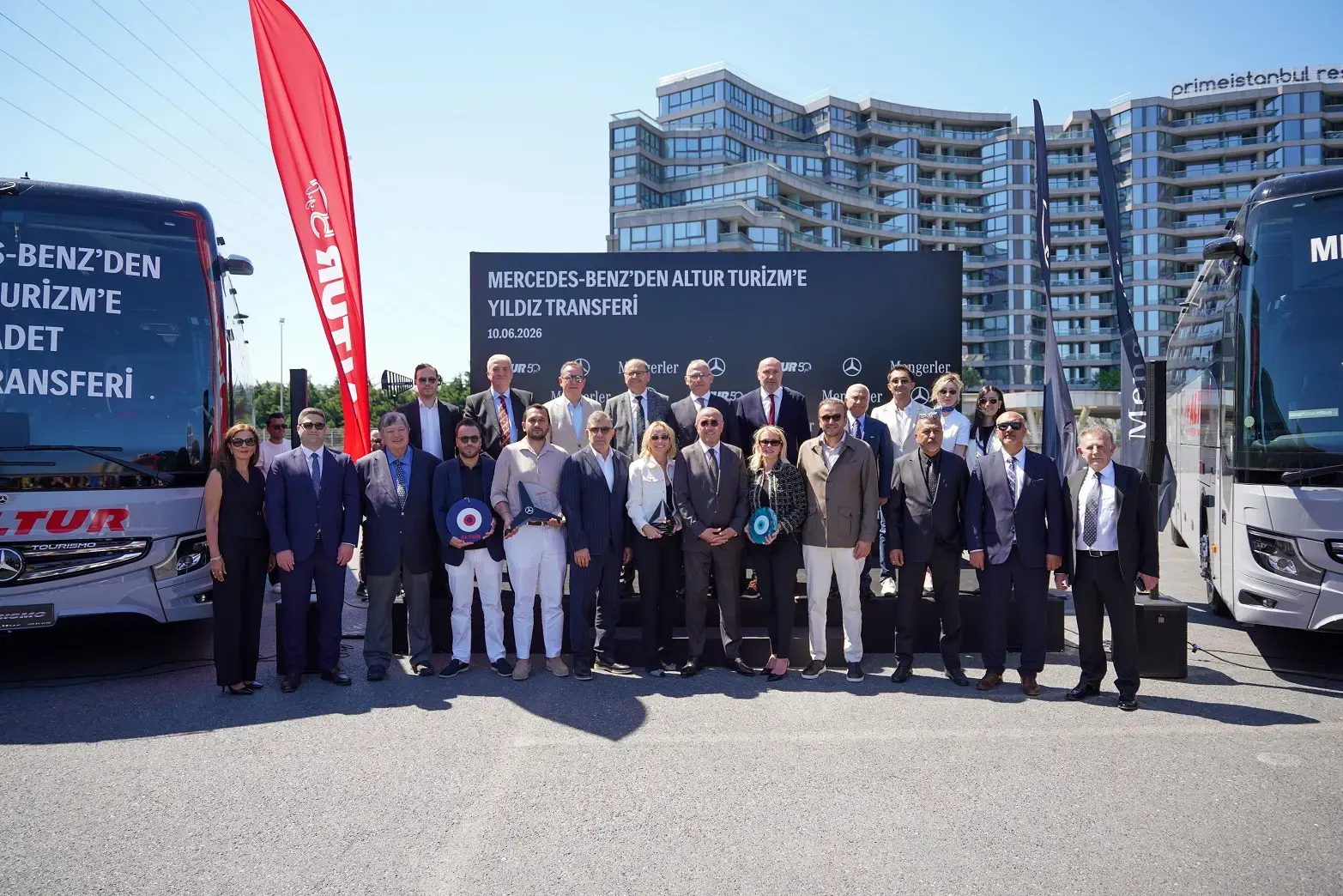 Altur Turizm filosuna 20 adet Mercedes-Benz Tourismo 15 katıldı