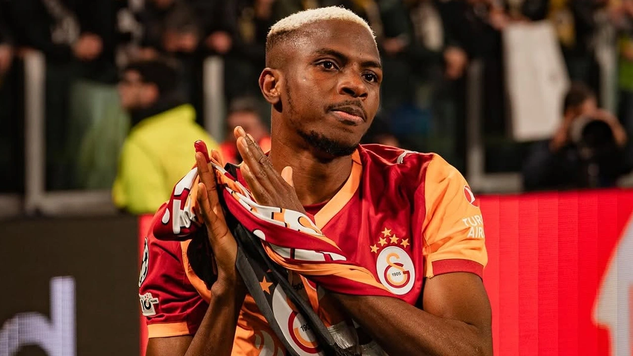 Osimhen apar topar İstanbul'a çağırdı