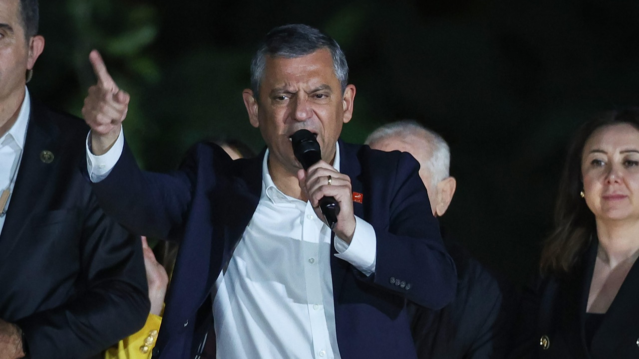 Gürsel Tekin'den Özgür Özel'e 'yeni parti' sözleri: Bu limanı terk etmeyin kardeşim, oturun muhalefetinizi yapın