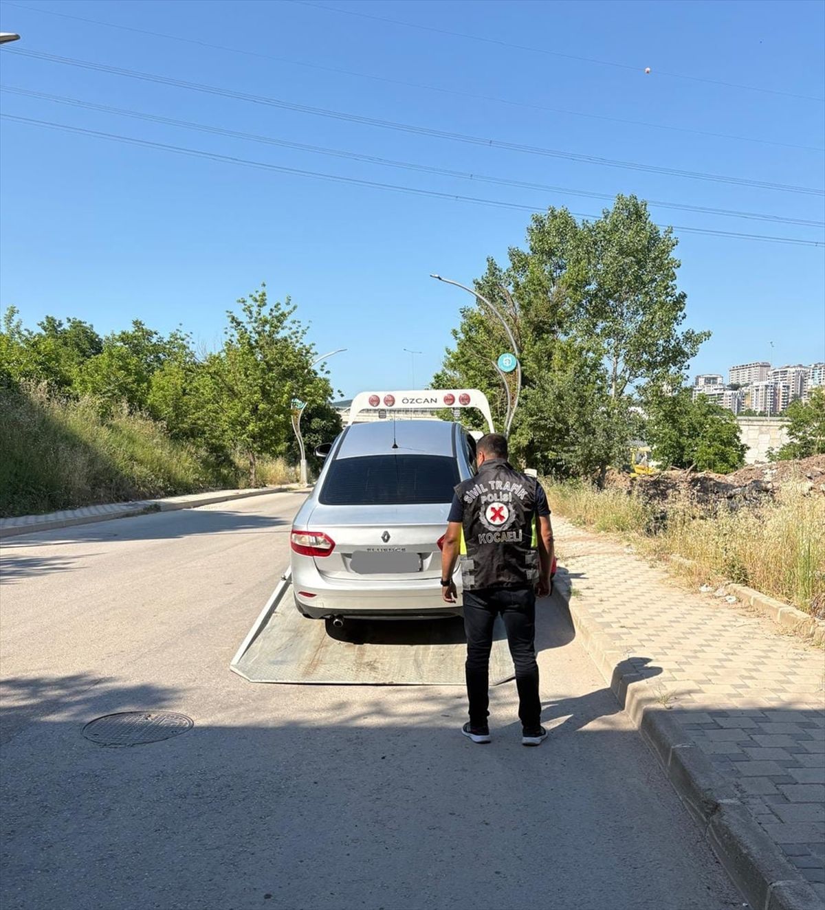 Kocaeli'de korsan taşımacılık yapan sürücüye 100 bin lira ceza