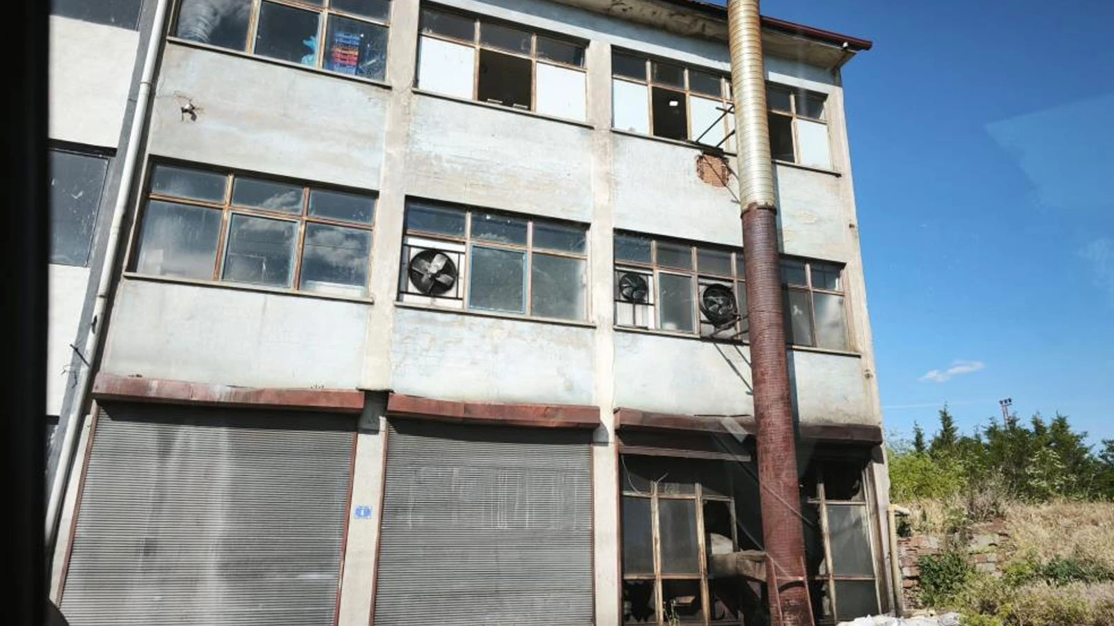 Ankara'da tonlarca bozuk süt ve süt ürünü ele geçirildi