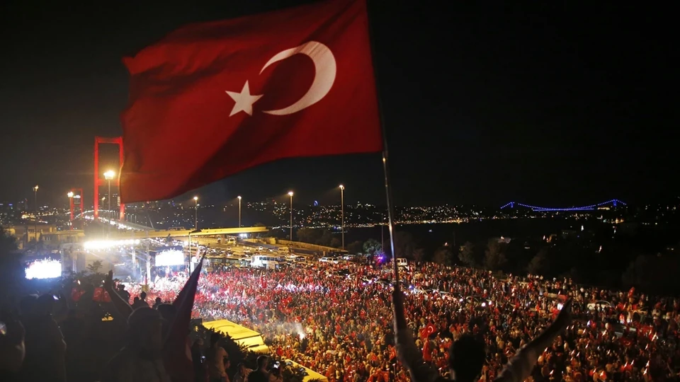 15 Temmuz fotoğrafları: O karanlık geceyi aydınlatan kareler