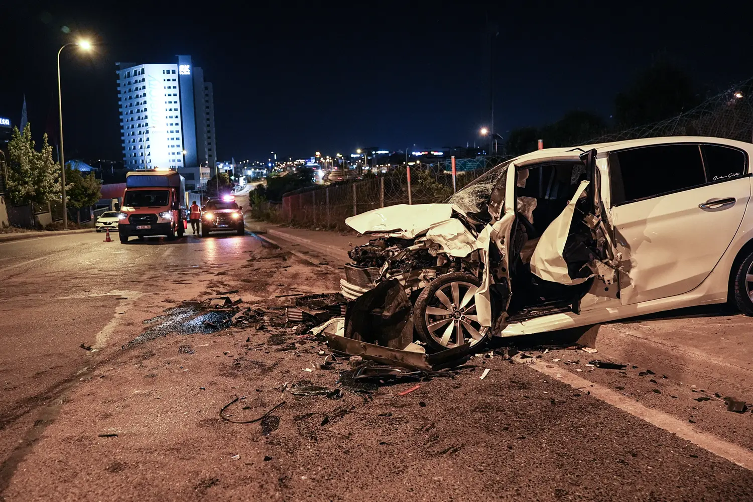 Sancaktepe'de feci kaza: 5 kişi yaralandı