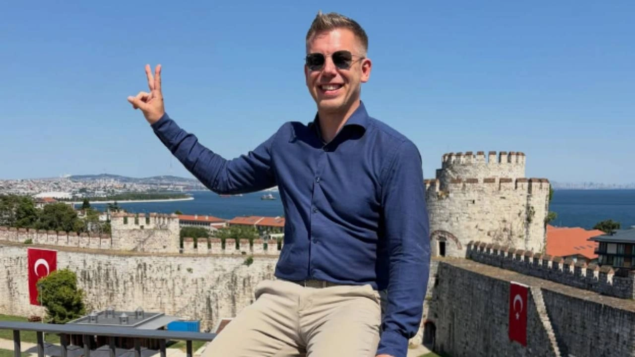 NATO Zirvesi için Türkiye'ye gelen Macaristan Başbakanı turist oldu
